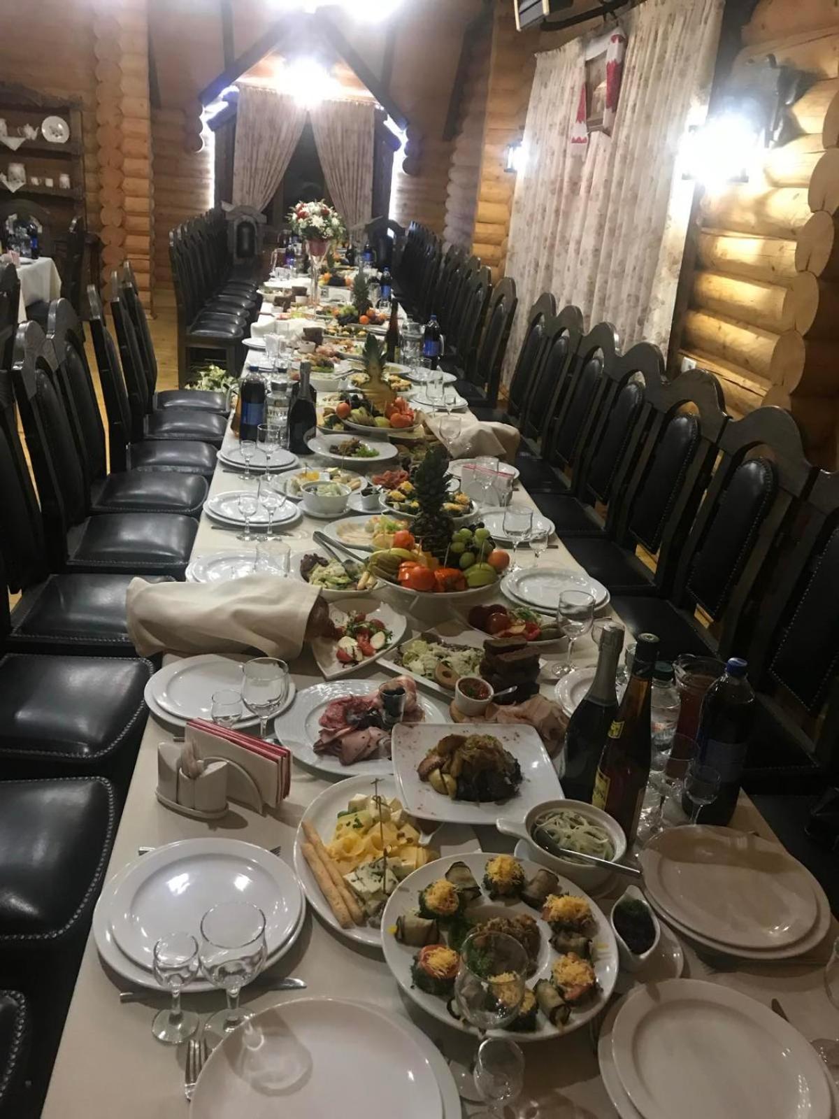 Кремениця Rivna エクステリア 写真